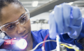 Australia’s “Pathway To Diversity In STEM Review” Is A Government Launched Survey of The Country’s STEM Industry Diversity